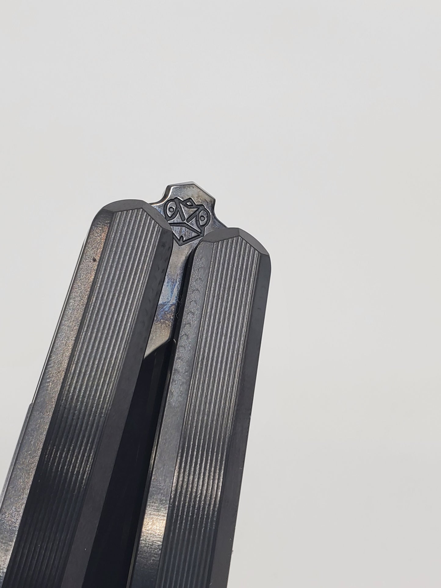 Poikilo PM2 Zirconium Live Blade Balisong