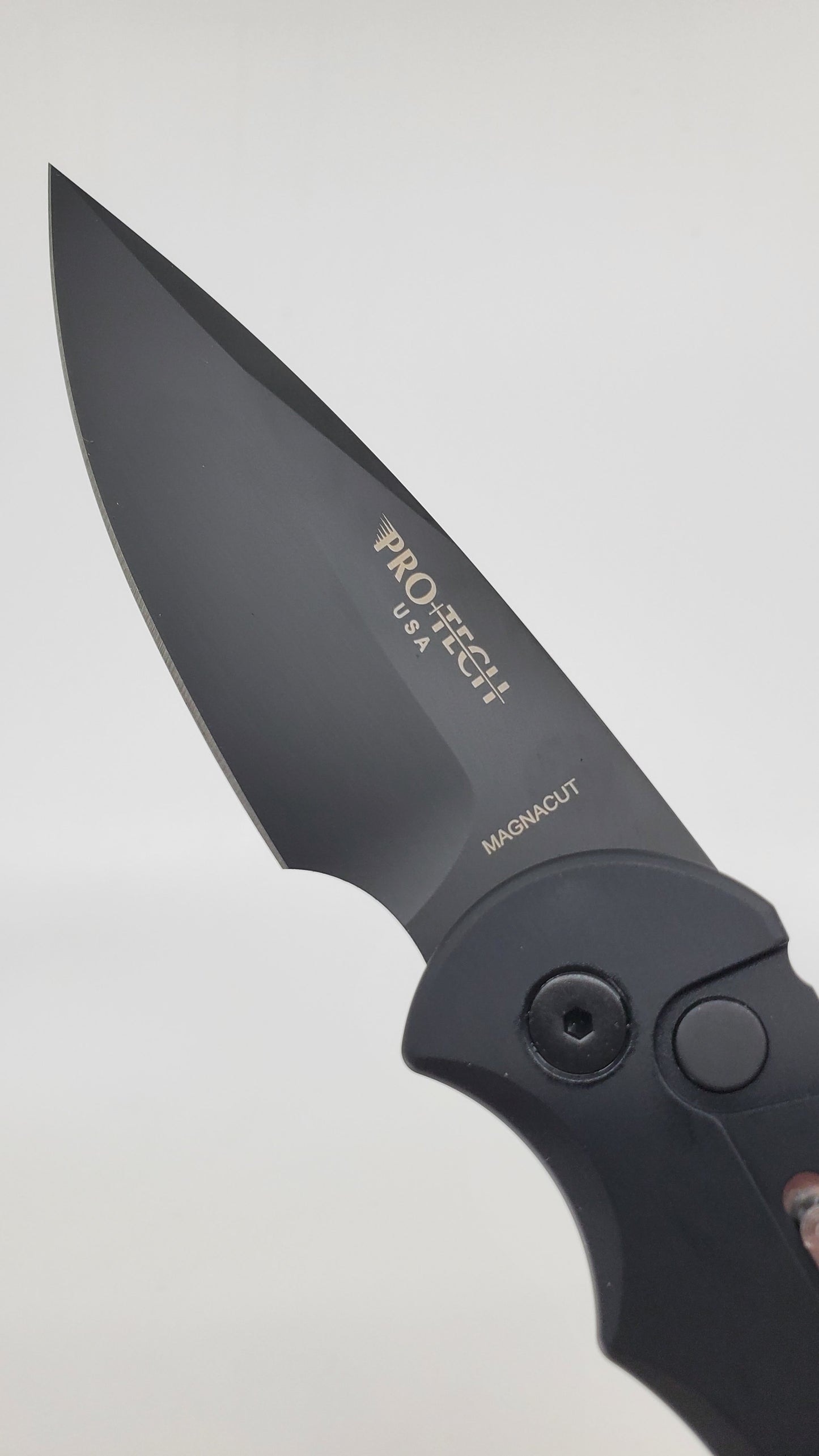 Protech Tactical Response 4 Black w/ Black DLC Magnacut Blade Buttonlock Auto Folder w/ Safety