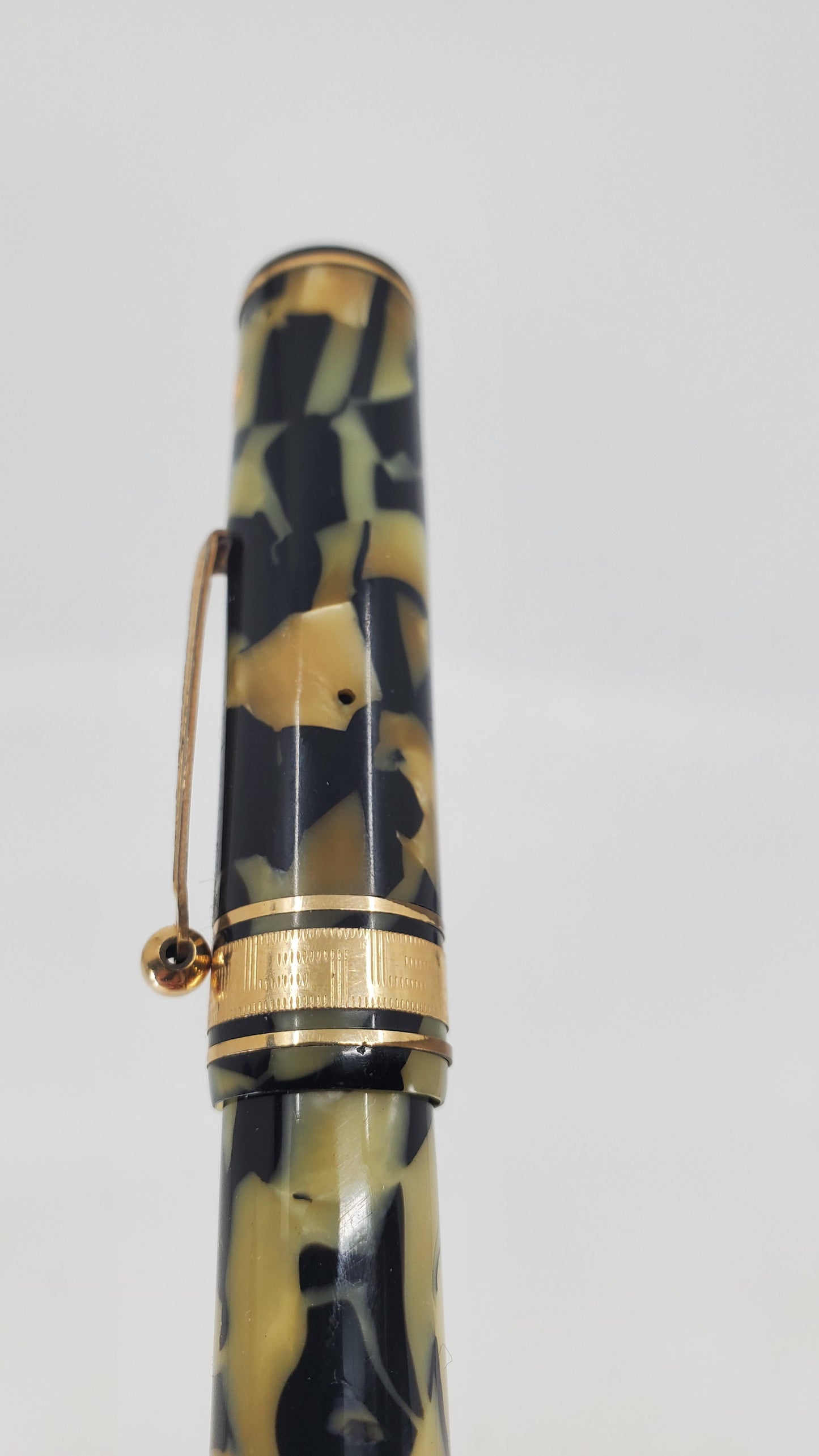 *Consignment* Wahl Eversharp Vintage Oversize Fountain Pen 14k Medium Gold Nib