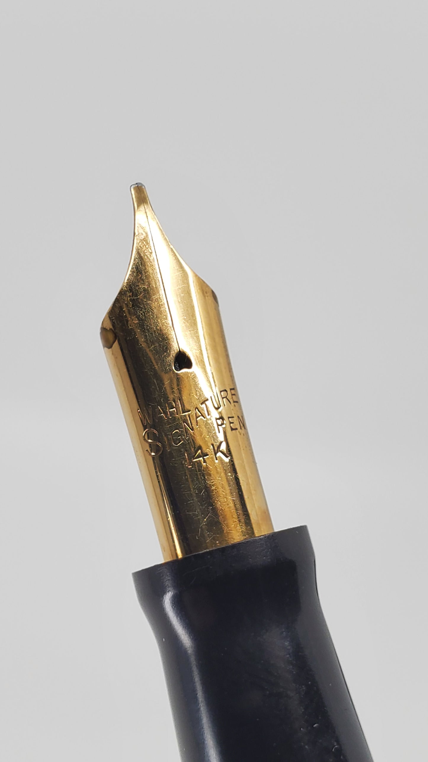 *Consignment* Wahl Eversharp Vintage Oversize Fountain Pen 14k Medium Gold Nib