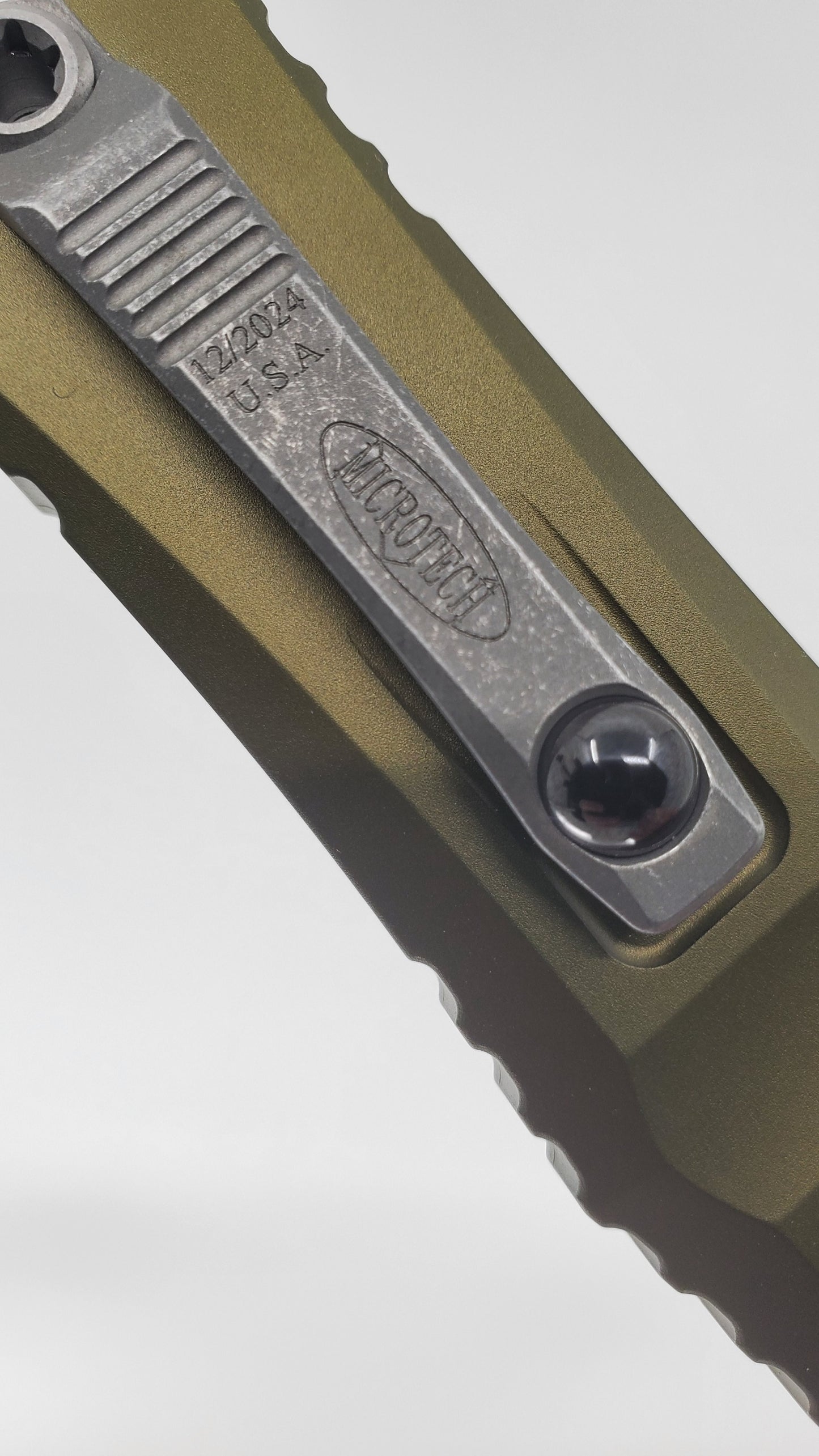 Microtech Combat Troodon T/E Gen III OD Green Apocalyptic Out the Front Knife