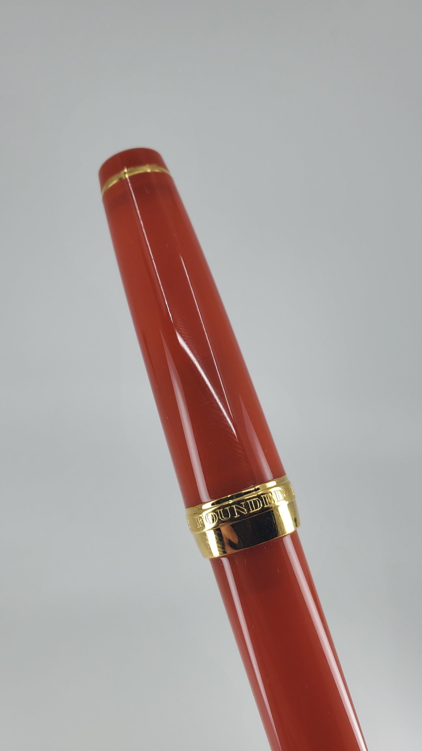 Sailor Professional Gear Fire Fountain Pen 21k Gold Medium Nib