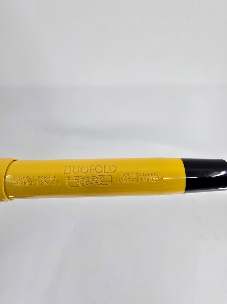 Parker Duofold Mandarin Yellow Limited Edition Fountain Pen 18k Gold Medium *Consignment*