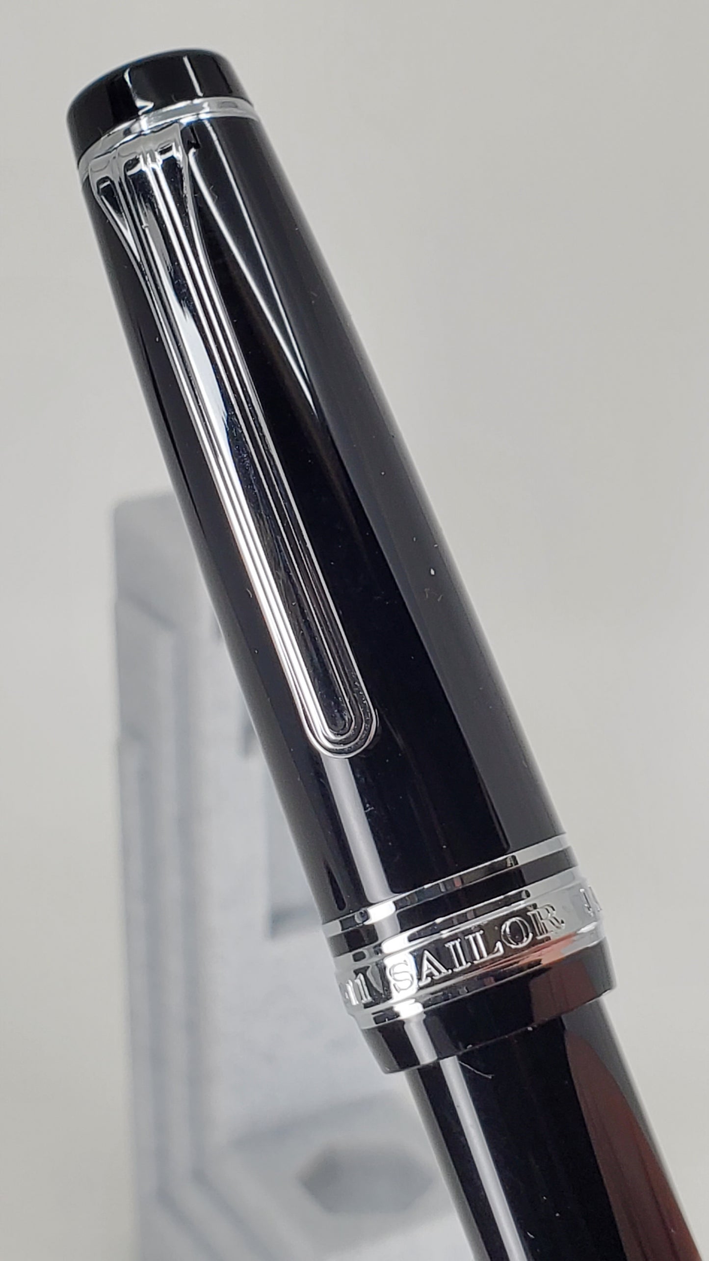 Sailor Professional Gear Black w/ Silver
