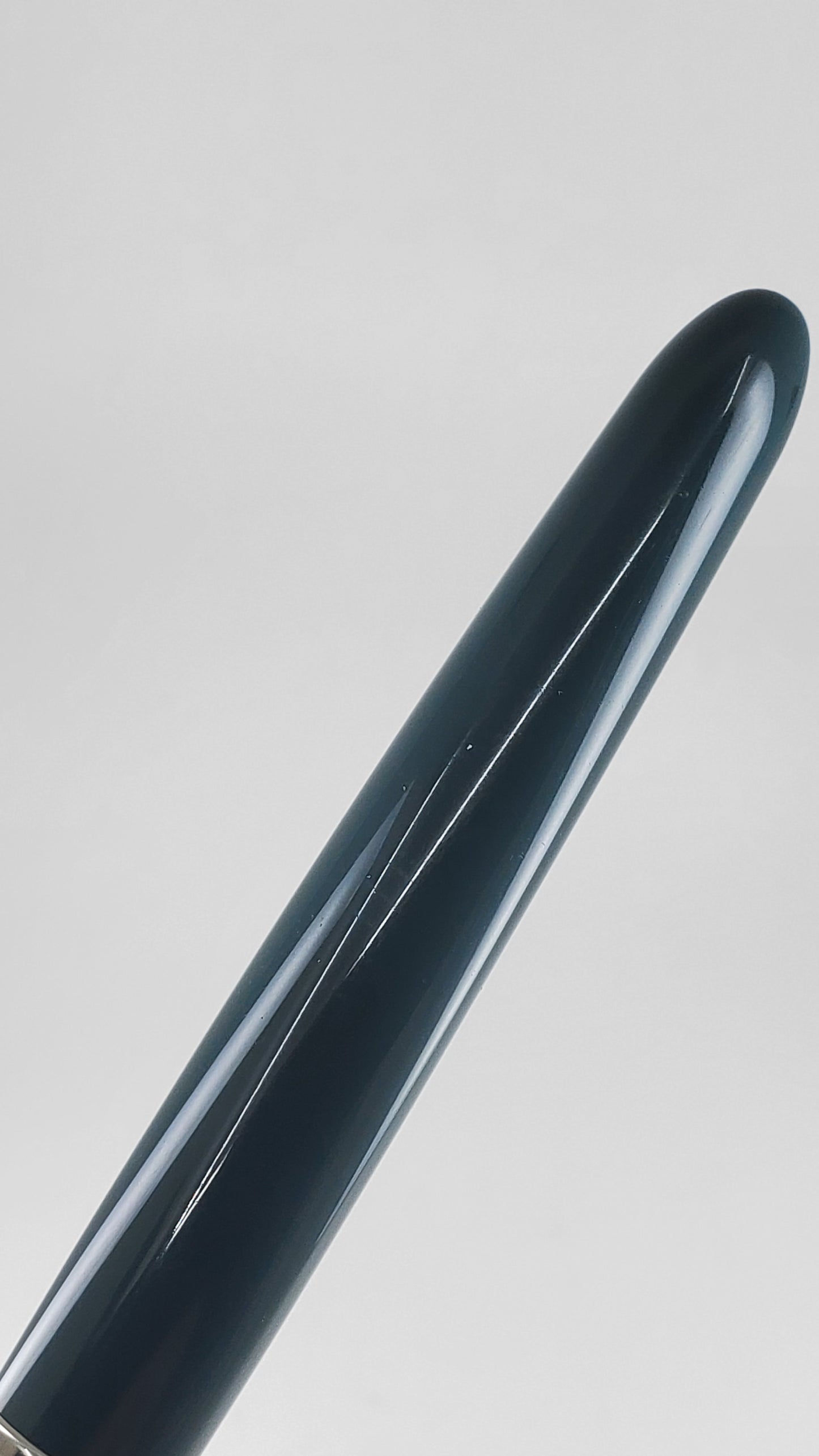 *Consignment* Parker 51 Vintage Navy Grey Fountain Pen Medium