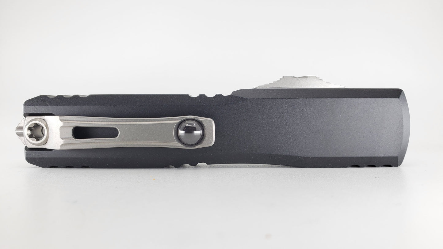 Microtech Ultratech ZBT T/E Black Stonewash Standard Out the Front Knife