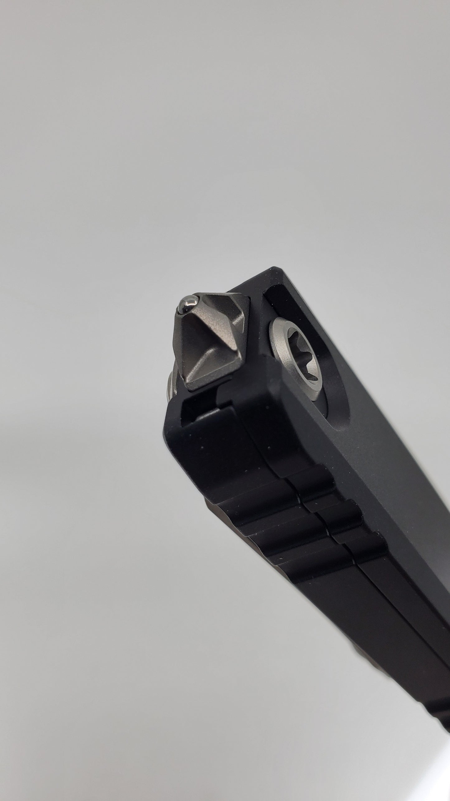 Microtech Ultratech ZBT T/E Black Stonewash Standard Out the Front Knife