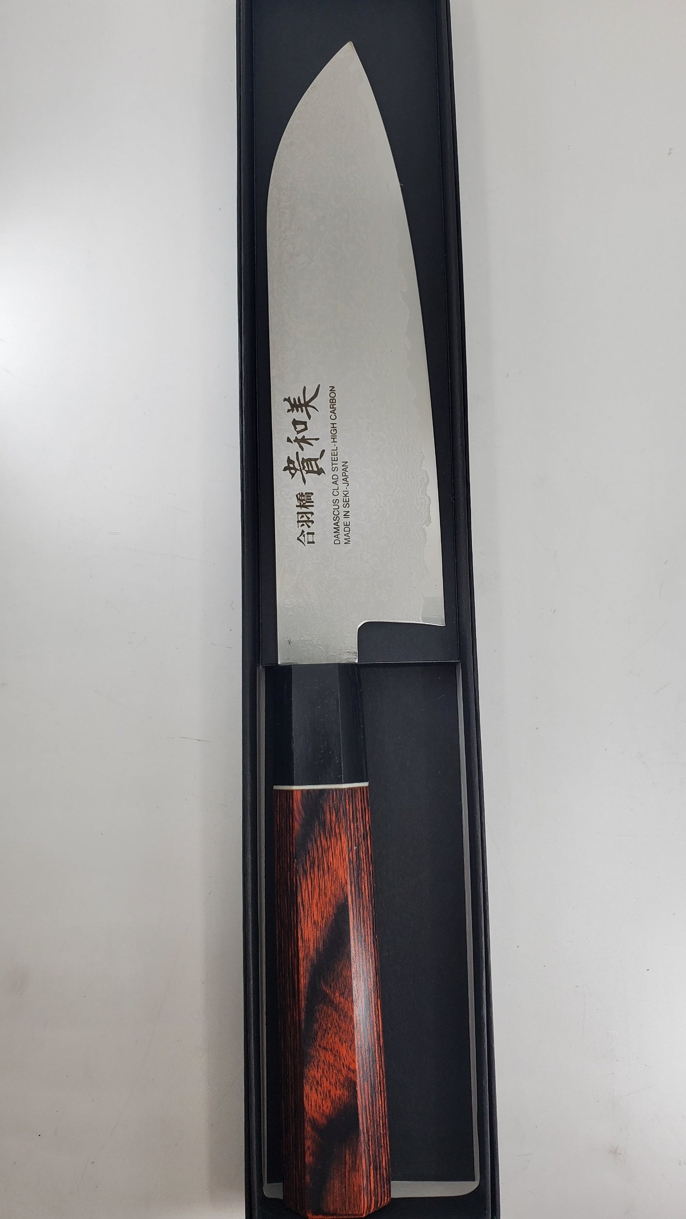 Kiwami Japanese Kitchen Knife Damascus 8A Santoku 170mm