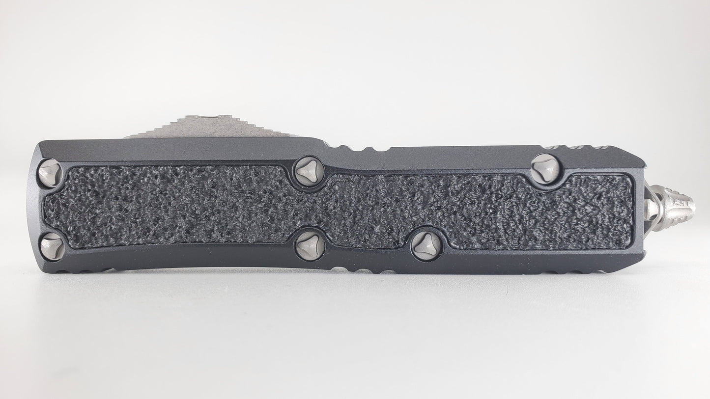 Microtech Daytona S/E Signature Series Apocalyptic Partial Serrated Out the Front Knife