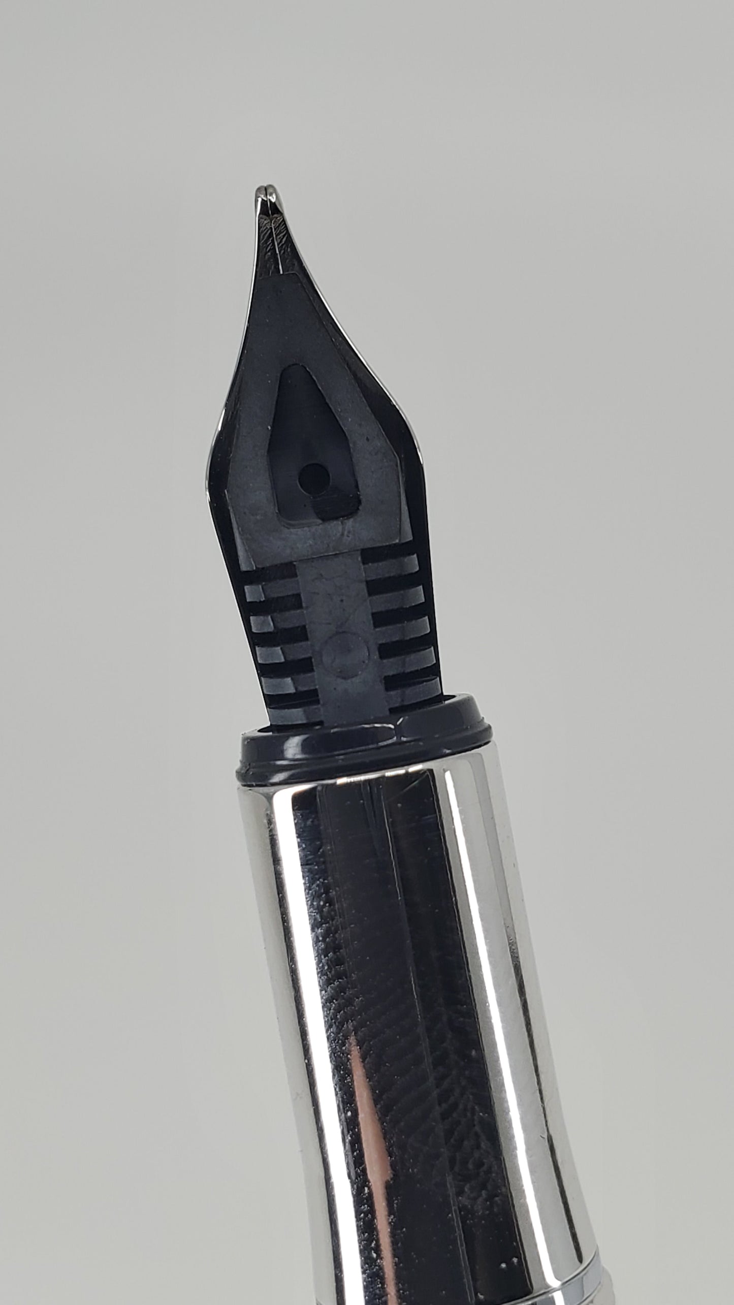 *Consignment* Waldmann Xetra Sterling Silver Fountain Pen Medium Nib