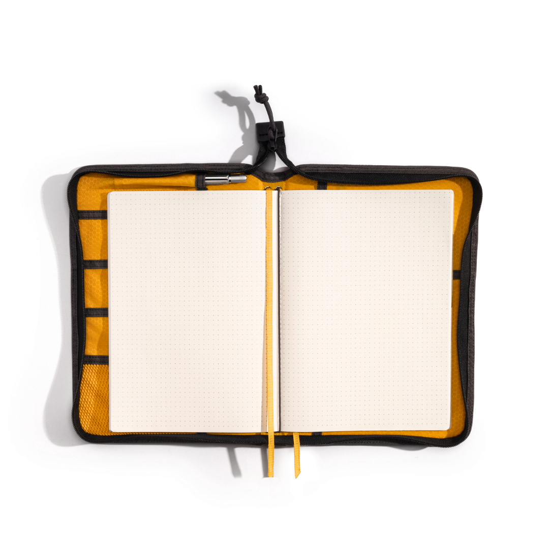 LOCHBY Field Folio B5