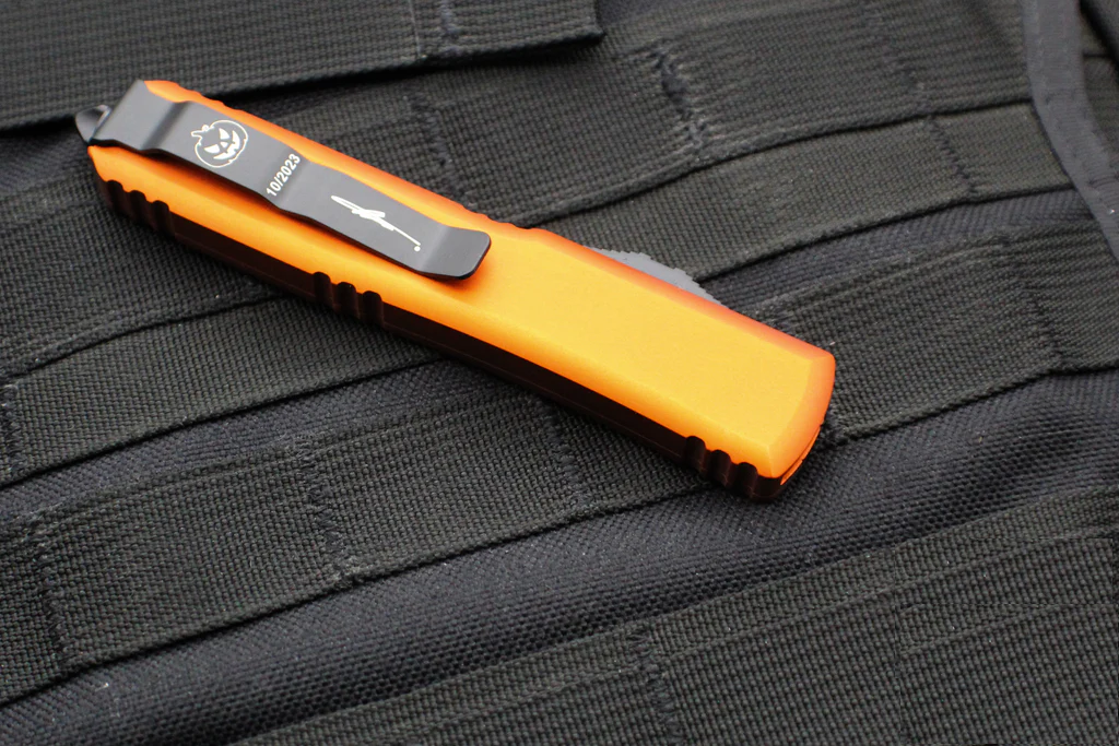 Microtech Ultratech D/E Halloween Orange Standard Out the Front Knife