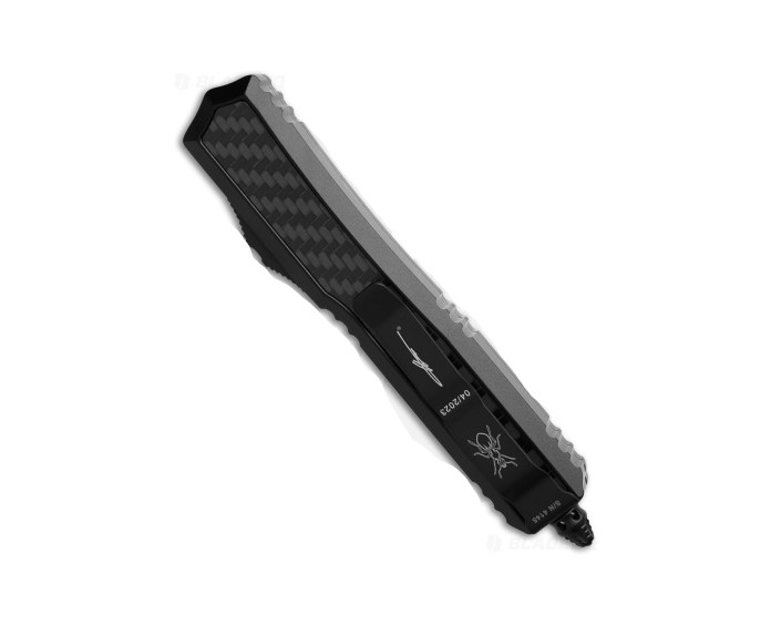 Microtech Makora D/E Tactical Full Serrated Nickel Baron Internals CF Inlay Out the Front Knife