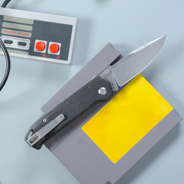 Flytanium Arcade Lite Shark-Lock Folding Knife
