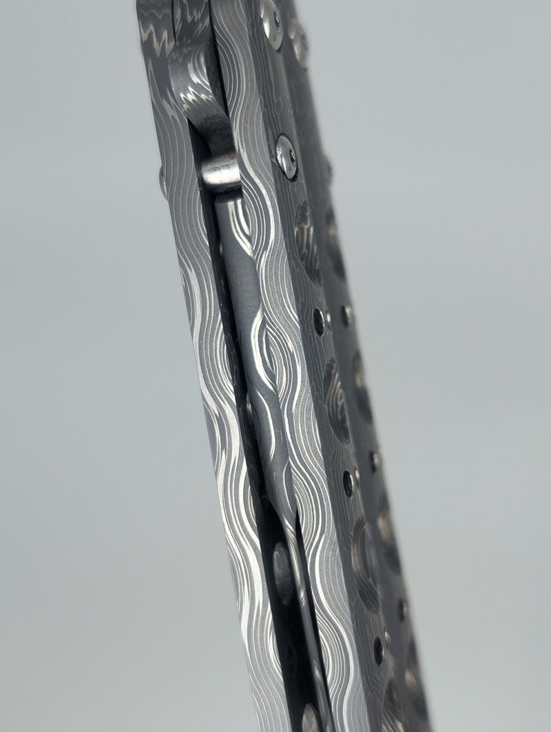 *Consignment* Benchmade Gold Class Reptilian Damascus Live Blade Balisong 42-101
