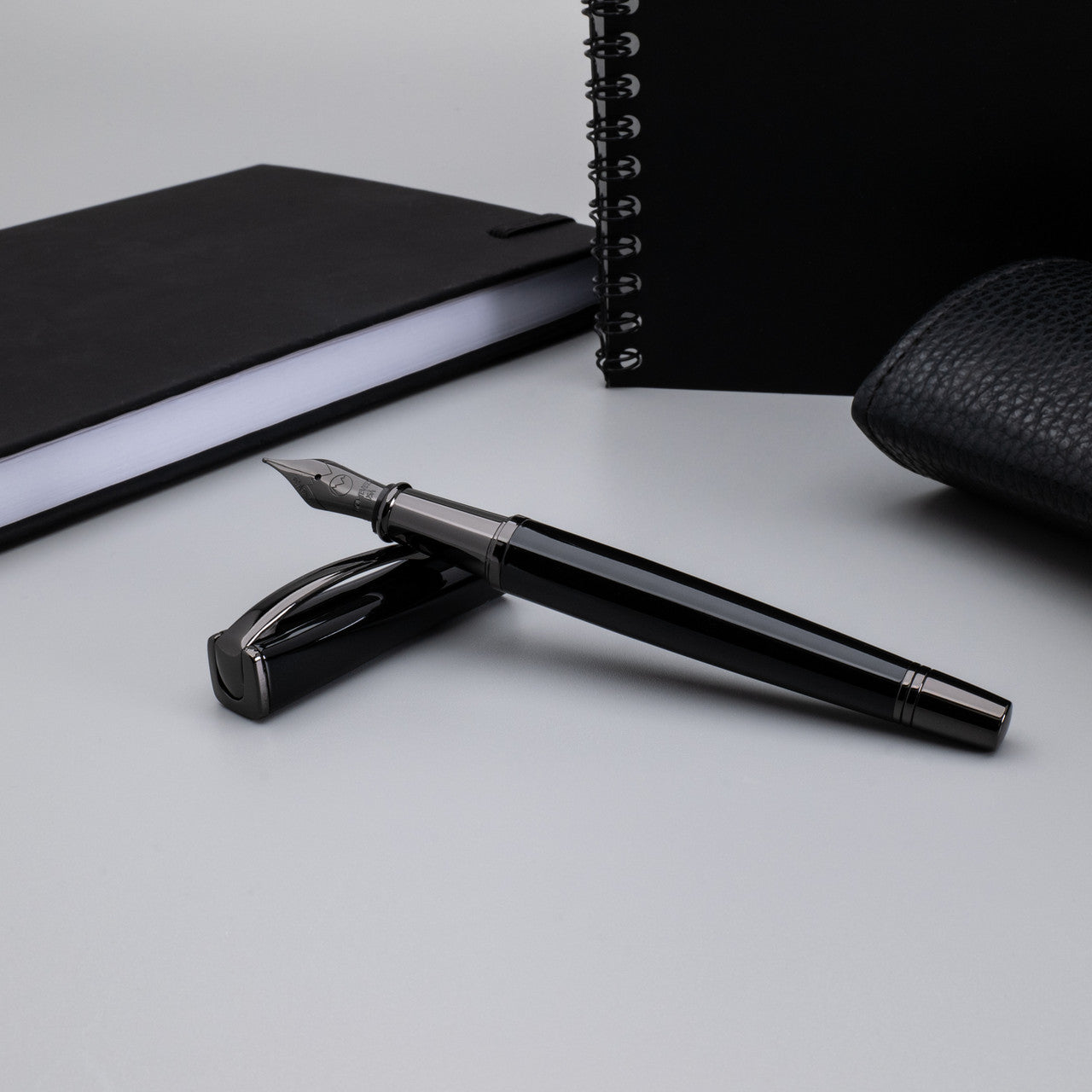 Monteverde Impressa Black w/ Gun Metal Fountain Pen Medium Nib