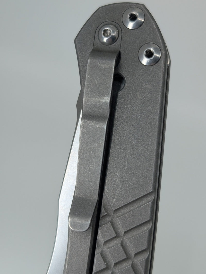 Chris-Reeve-Umnumzaan-Framelock-Knife-Clip