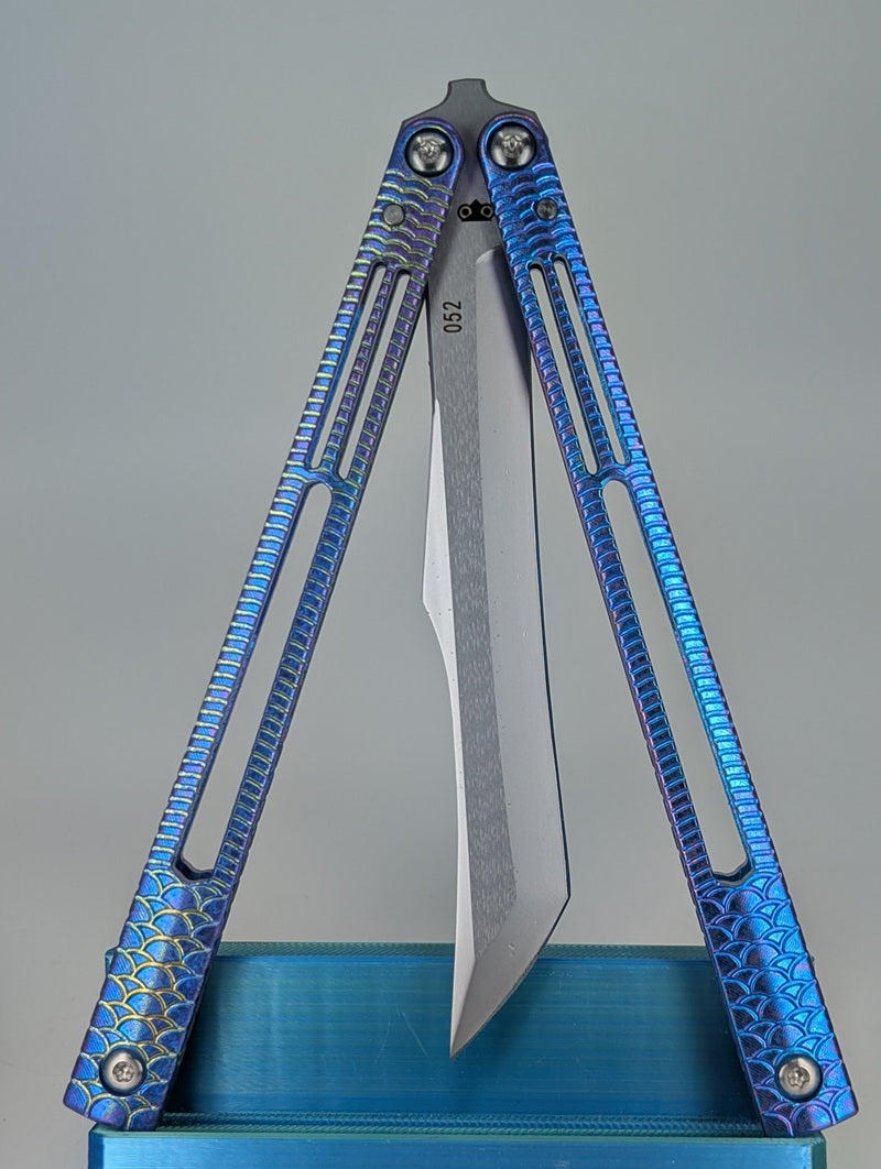 DODO Industries IVO Titanium Channeled Live Blade Balisong