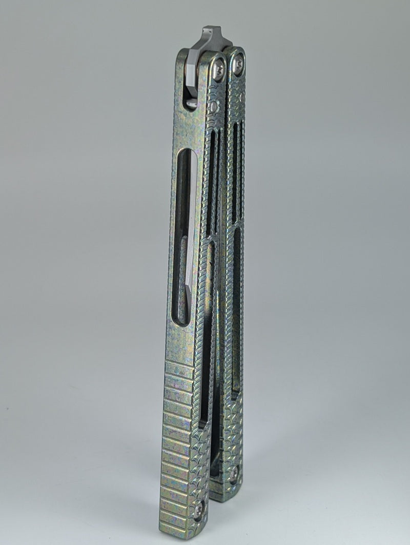 DODO Industries IVO Titanium Channeled Live Blade Balisong