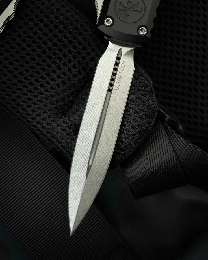 Microtech Ultratech ZBT D/E No Play Crud Kutter Action Out the Front Knife