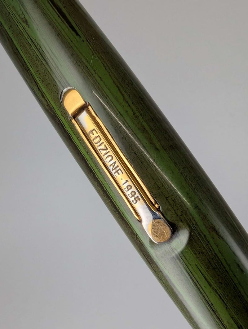 *Consignment* Delta Astra Special Edition 1995 Green Ebonite Fountain Pen 18k Gold Nib