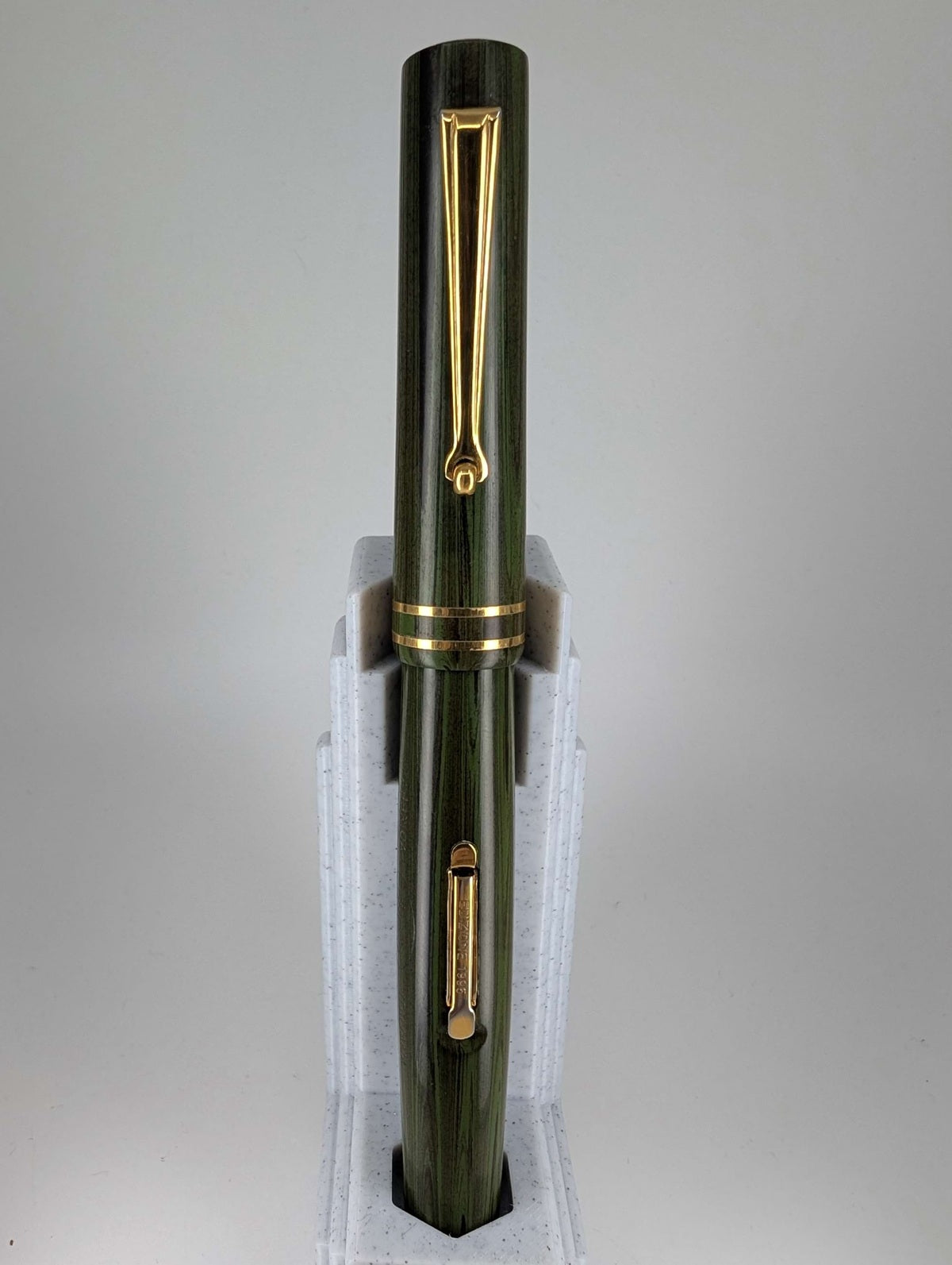 *Consignment* Delta Astra Special Edition 1995 Green Ebonite Fountain Pen 18k Gold Nib