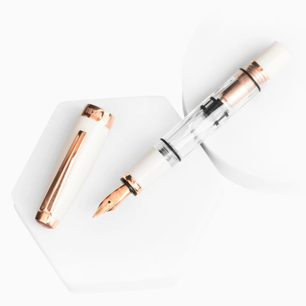 Diamond-Mini-White-RoseGold-V2-04_1024x1024_a429ba75-376f-4d3b-a52d-91f3468b6311