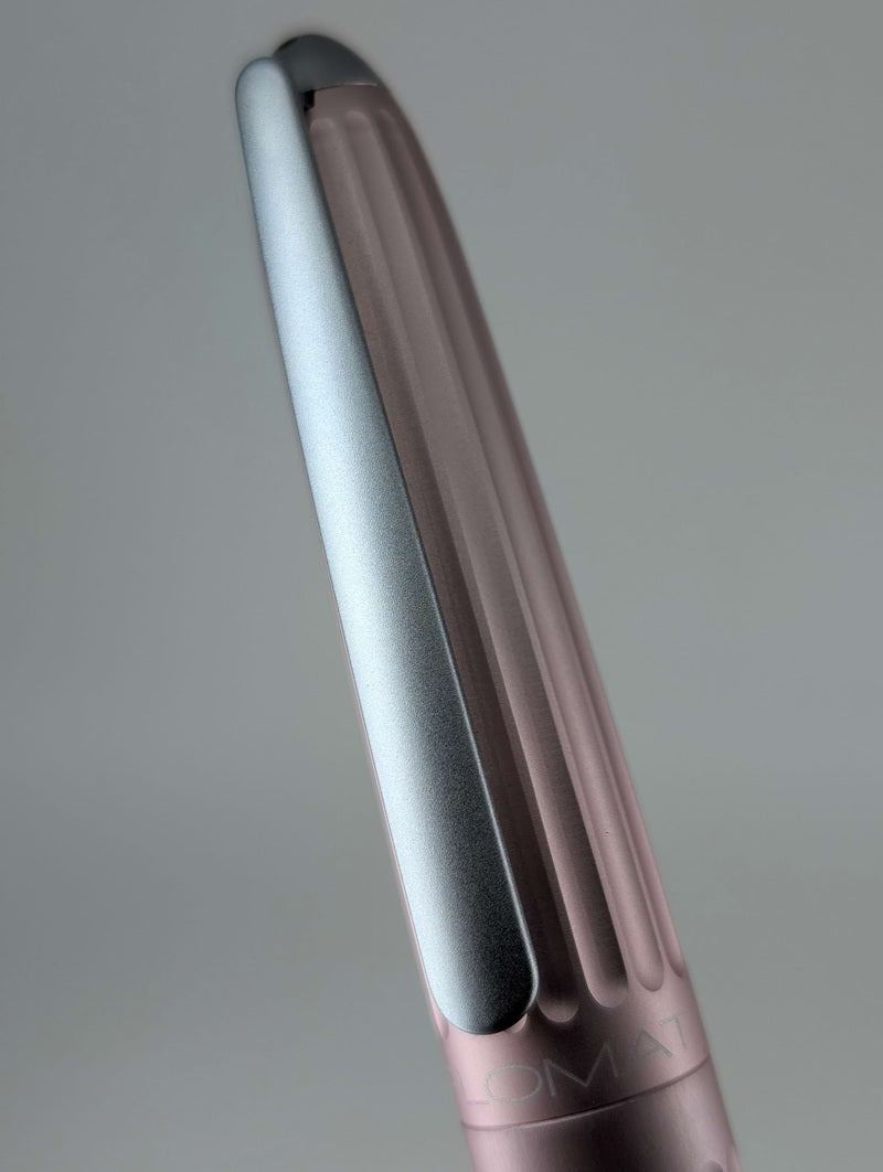 *Consignment* Diplomat Aero Antique Rose Fountain Pen Steel Fine Nib