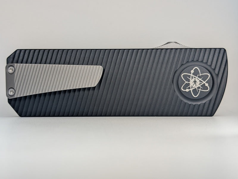 *Consignment* EMP EDC Pulse-R Out the Front Knife