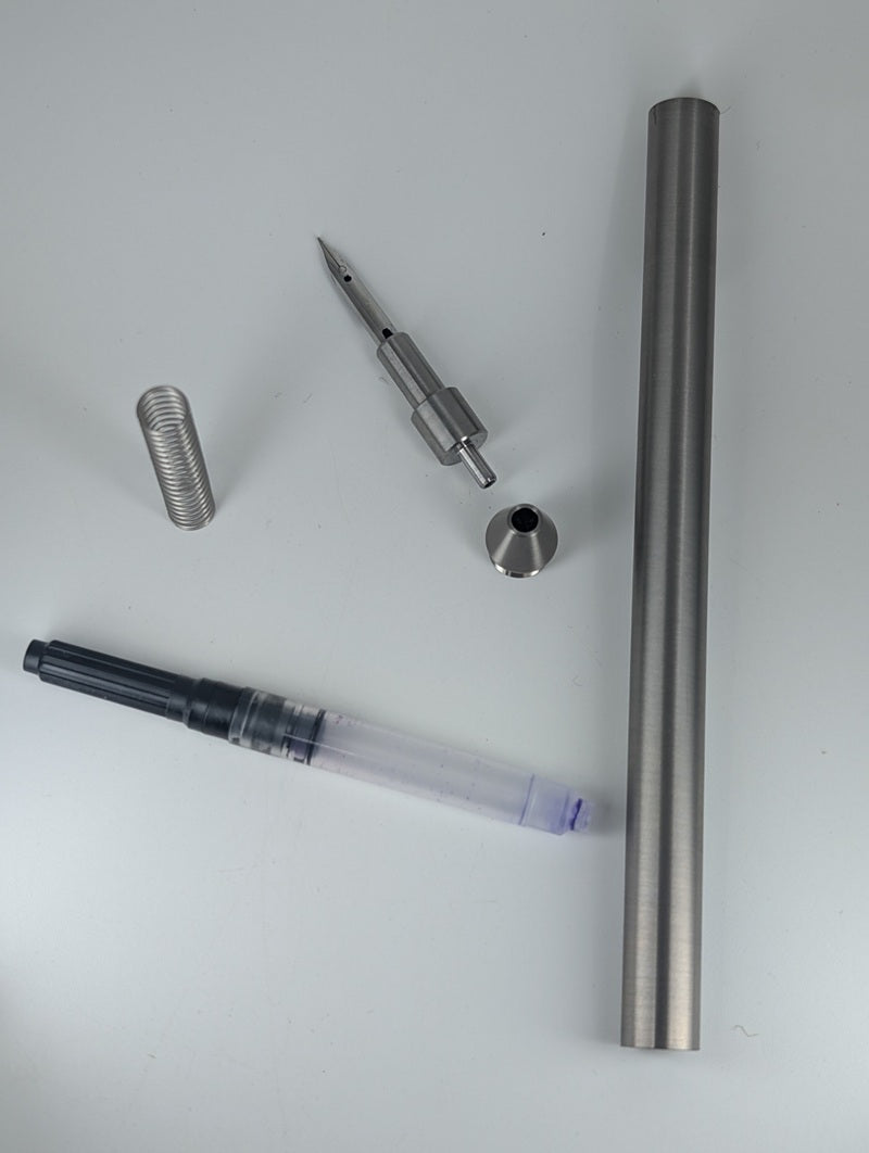 Ensso-Bolt-Retractable-Fountain-Pen-Collection