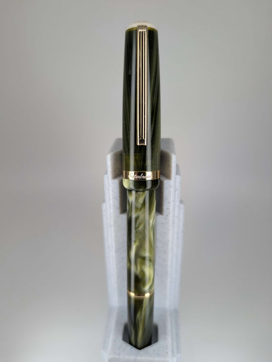 *Consignment* Esterbrook Palm Green JR Fountain Pen Steel Fine Nib