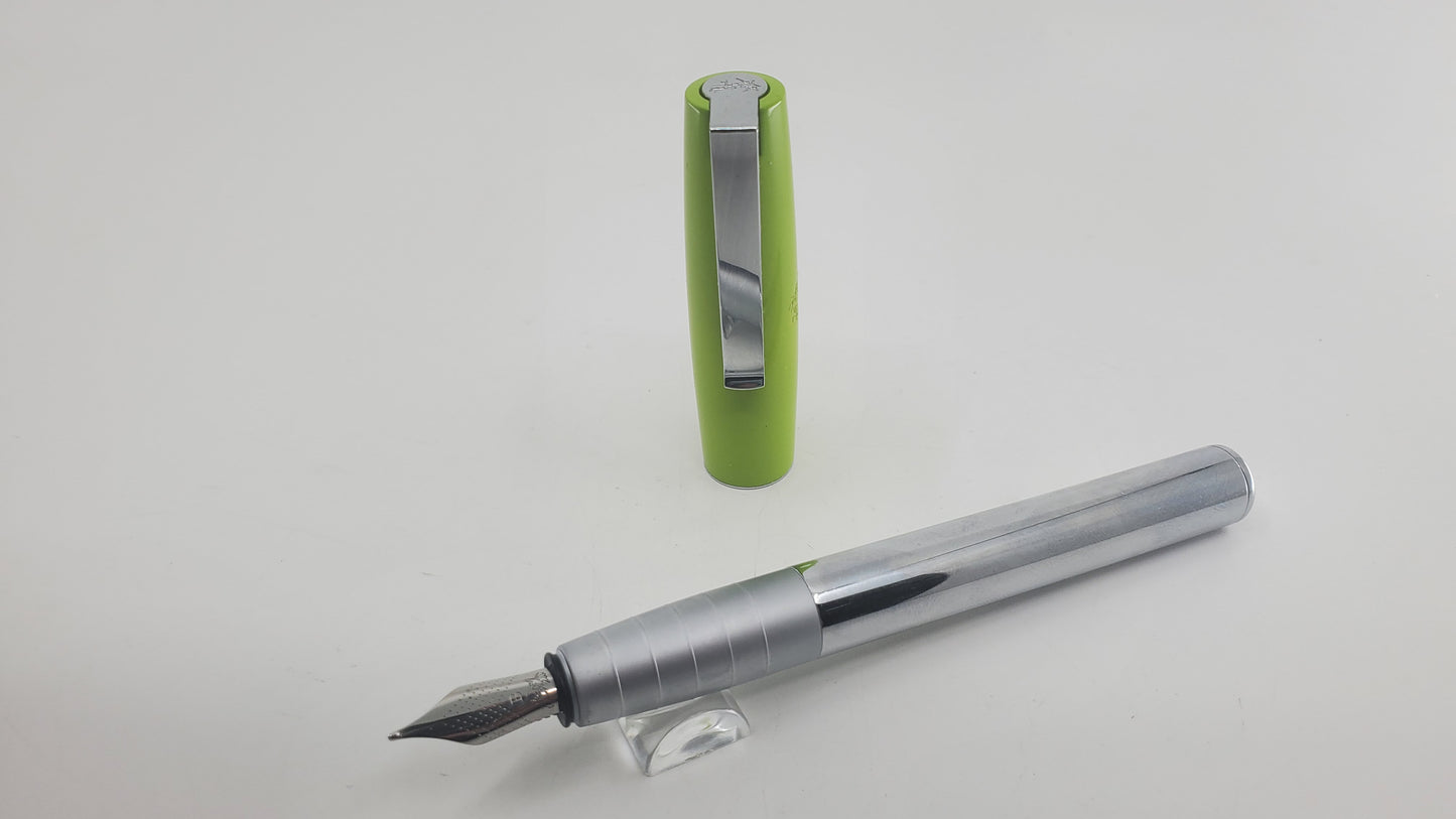 Faber-Castell Loom Green Fountain Pen
