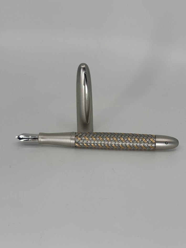 Faber-Castell Porsche Design TecFlex Steel/Gold Fountain Pen Medium