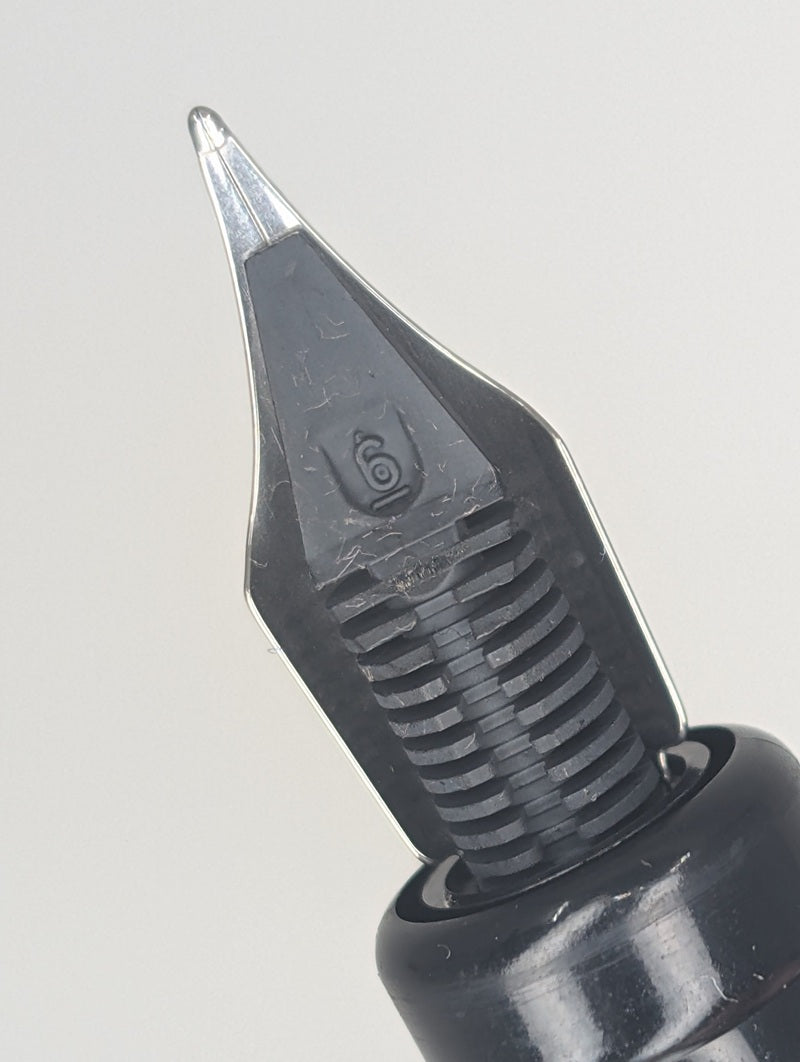 *Consignment* Harley Davidson Black / Silver Fountain Pen