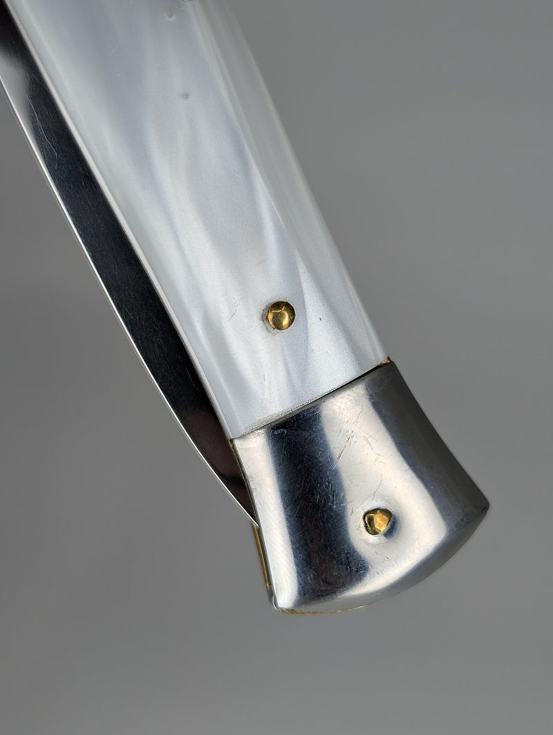 *Consignment* Italian Stiletto 6 in. Blade Acrylic Handle Auto Folding Knife