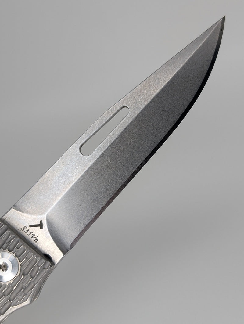JE-Made-New-York-Special-Jigged-Titanium-Blade
