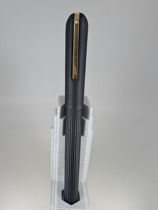 *Consignment* Lamy Persona Black Fountain Pen 18k Gold Medium Nib