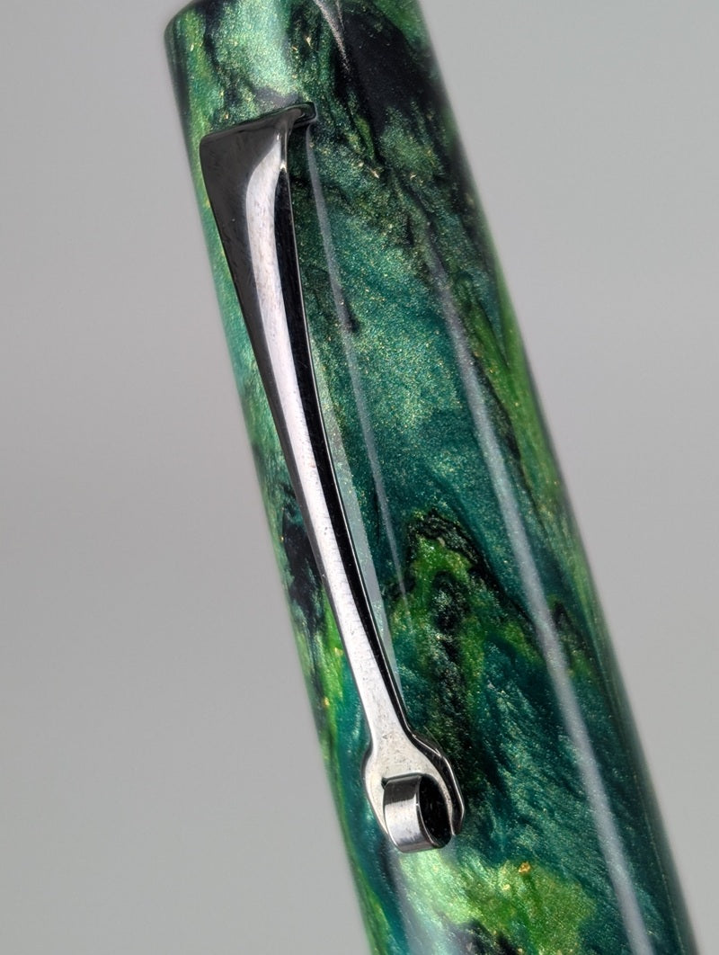 *Consignment* Leonardo Officina Italiana x Van Dieman's Liquid Luck Boxed Set Fountain Pen w/ Bottle of Ink Extra Fine Nib