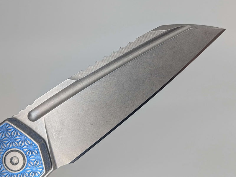 MachineWise Mojave Ice Blue Fade w/ Distress (20CV | Lightwash | Stars Handle) Framelock Folding Knife 162 *BLEM*