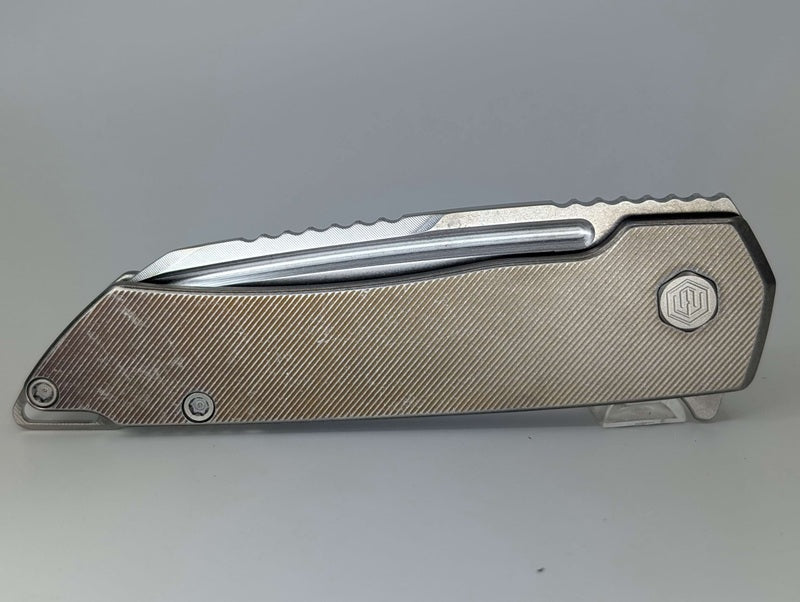 MachineWise Mojave LV Fade Distress (CPM 20CV | Stonewash | Finestep Handle) Framelock Folding Knife 212 *BLEM*