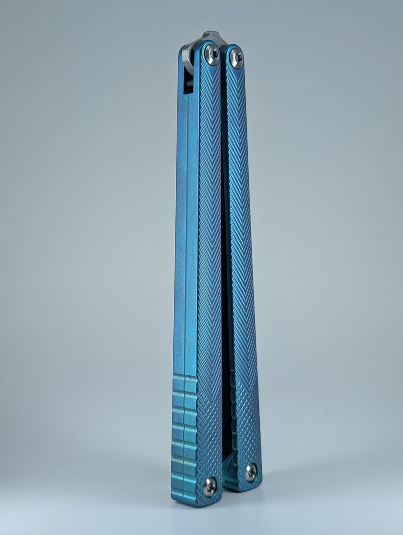 MachineWise Serif "Seafoam" Titanium Live Blade Balisong