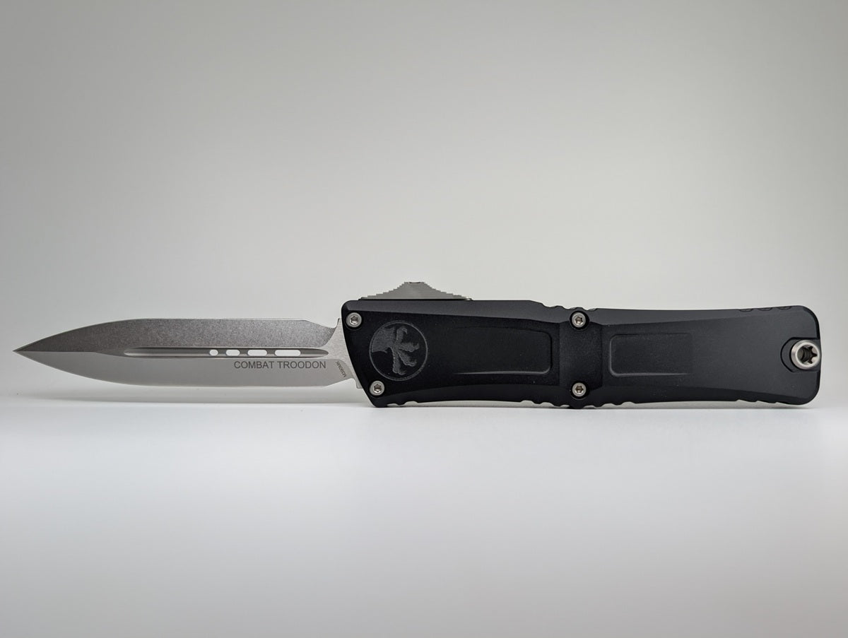 *Consignment* Microtech Combat Troodon D/E Gen III Black Stonewash Out the Front Knife