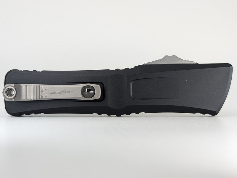 Microtech Combat Troodon Gen III Hellhound Signature Series Stonewash Out the Front Knife
