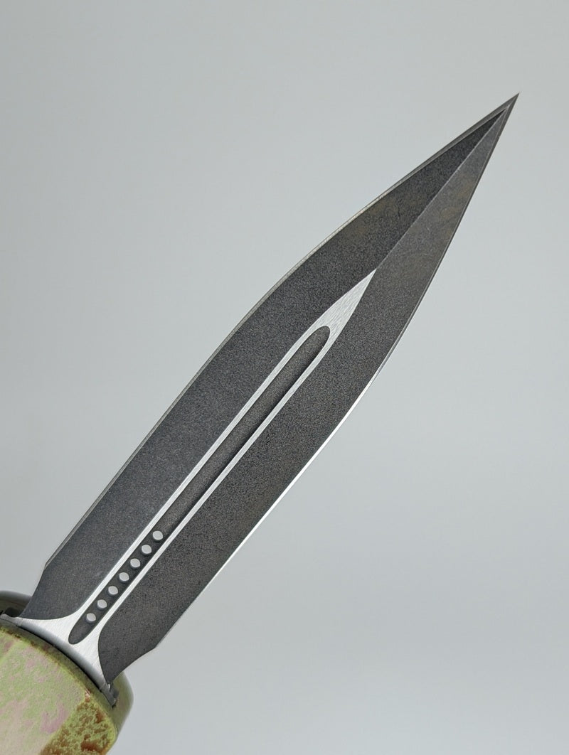*Consignment* Dirac D/E Outbreak Signature Series Deep Engraved Out the Front Knife