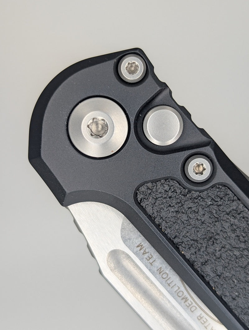 *Consignment* Microtech L.U.D.T. S/E Gen III Black Stonewash Auto Folding Knife