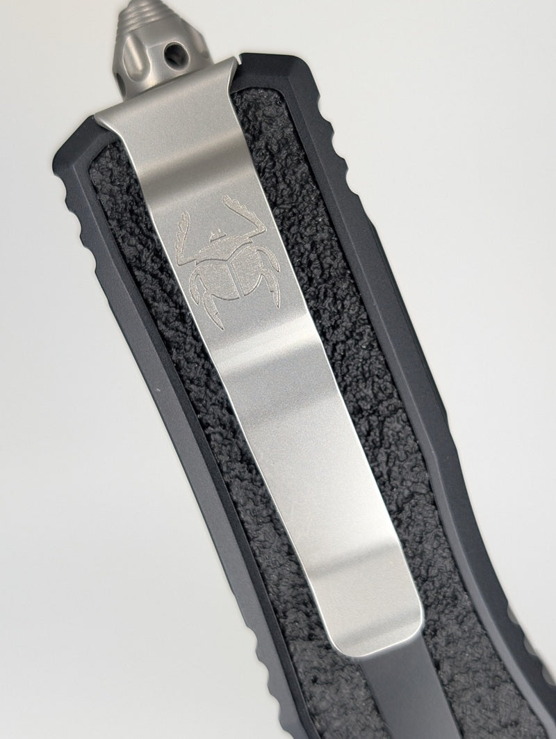 *Consignment* Microtech Scarab II S/E Gen III Stonewash Out the Front Knife