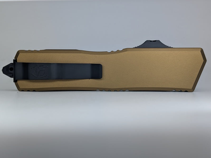 Microtech Scarab II Gen III Executive Tan Tanto DLC Out the Front Knife