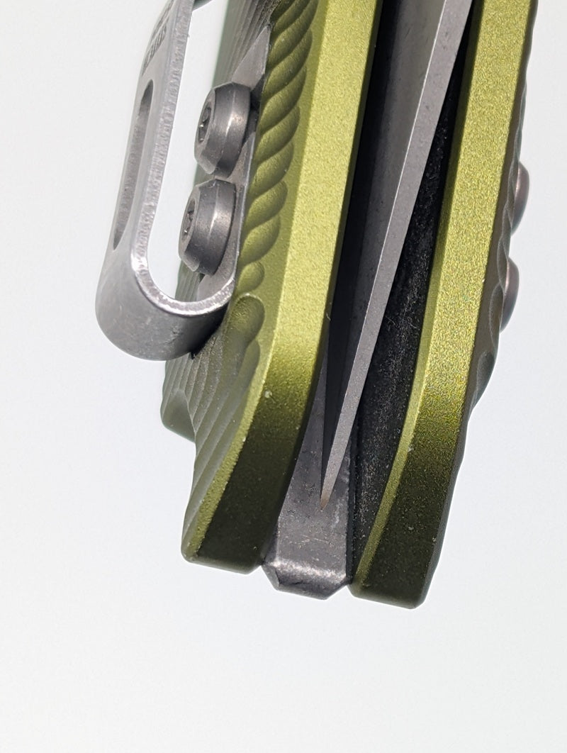 *Consignment* Microtech Stitch RAM-LOK Single Edge Fluted OD Green Apocalyptic Folding Knife