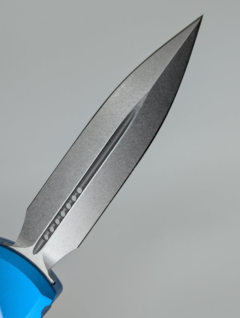 Microtech UTX-85 Gen III D/E Blue Stonewash Out the Front Knife
