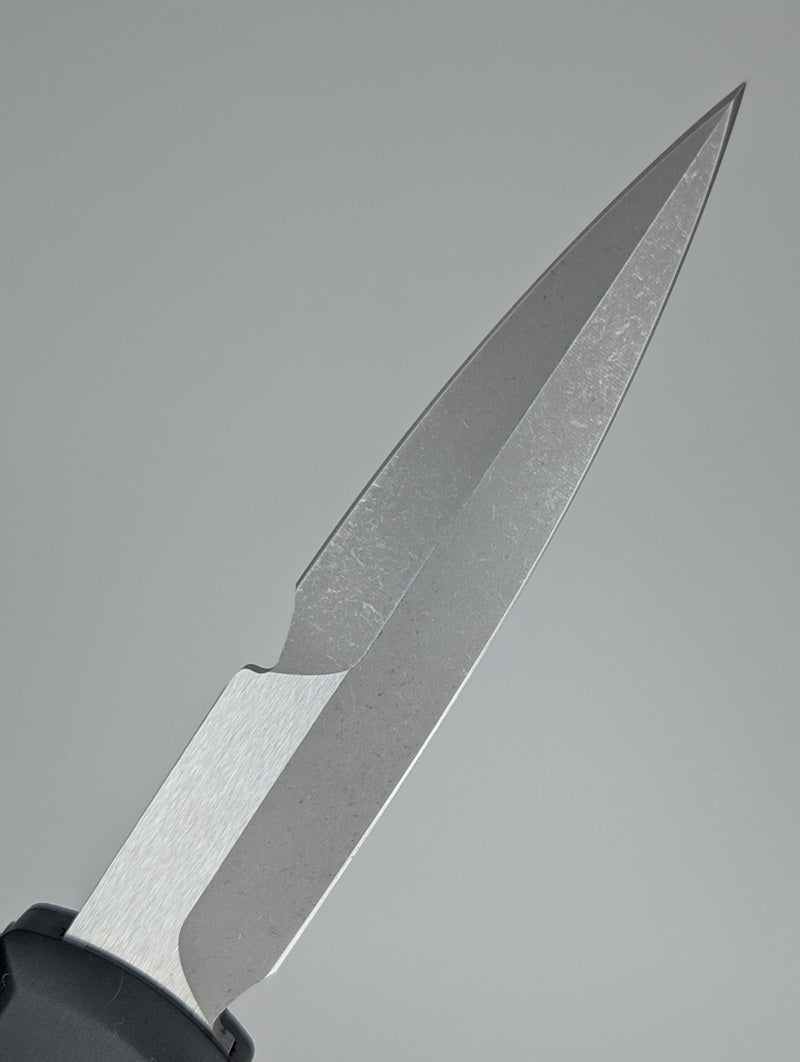 *Consignment* Microtech Ultratech Bayonet Black Frag G-10 Magnacut Blade Show 2023 Out the Front Knife